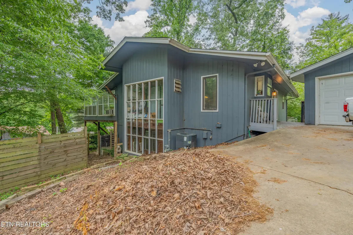102 Ithaca Lane, Oak Ridge, TN 37830 - #1