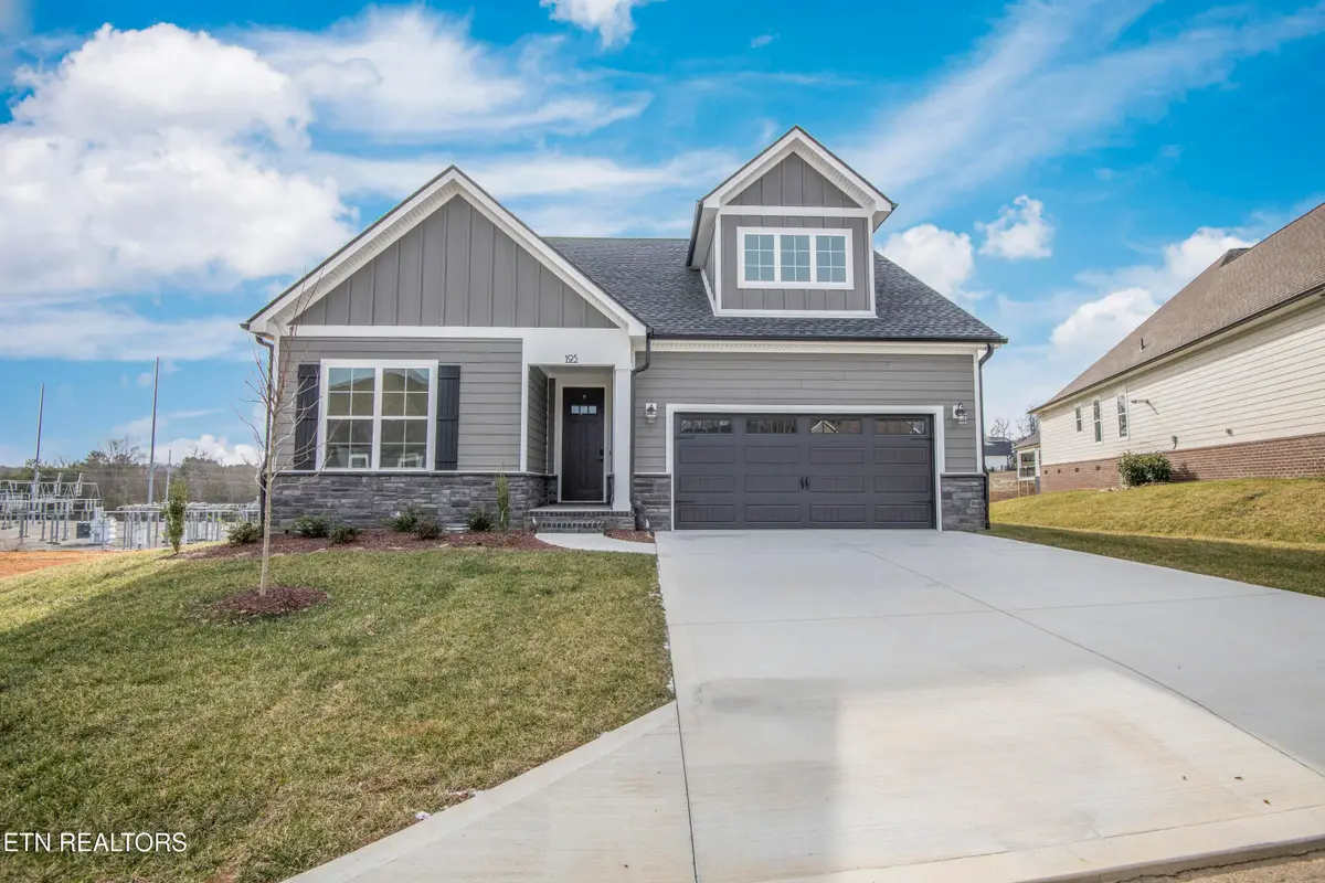195 Trillium Tr, Lenoir City, TN 37771 - #1