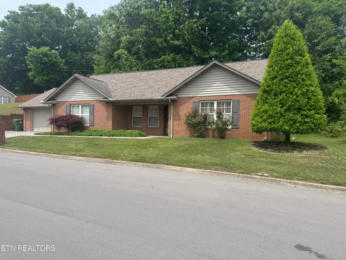 170 Manchester Drive, Maryville, TN 37803 - #1