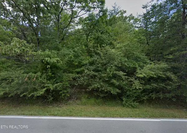 359 St George Drive, Crossville, TN 38558