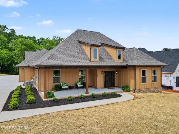 1247 Herbert Drive, Greenback, TN 37742