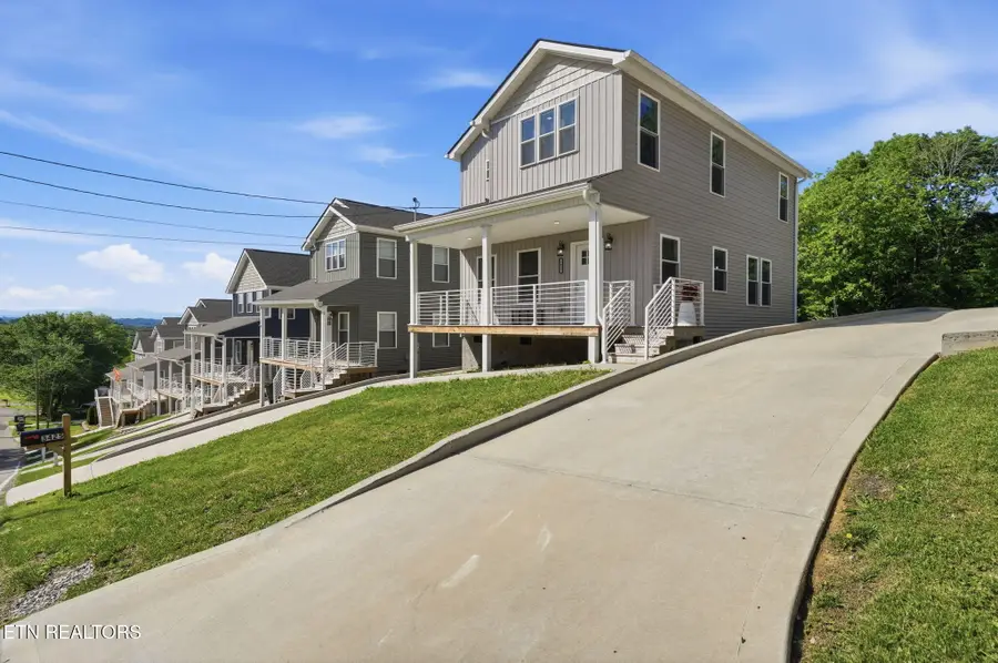 3425 Gap Rd, Knoxville, TN 37921 - #2