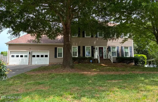 7720 Gracemont Blvd, Knoxville, TN 37938