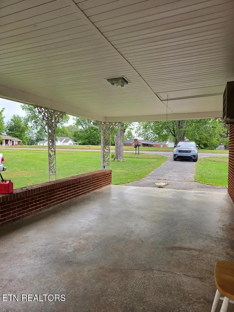 132 S Turner Drive, Sparta, TN 38583 - #3