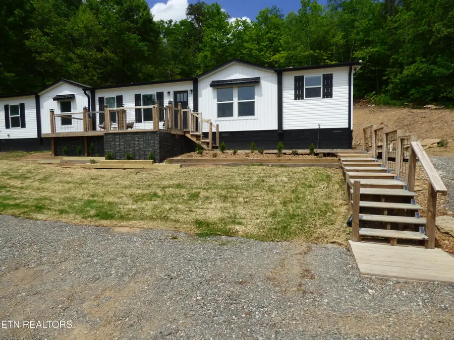 456 Main St, Crab Orchard, TN 37723 - #2