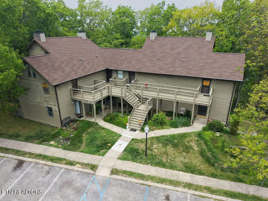 391 Moytoy Rd #202, Crab Orchard, TN 37723 - #2