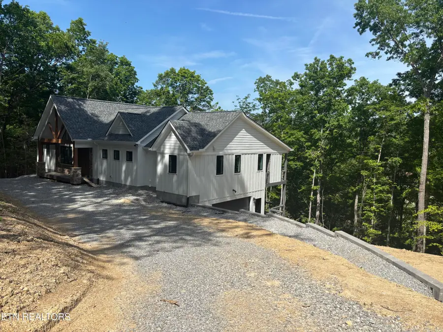 267 Lakemont Lane, Caryville, TN 37714 - #2