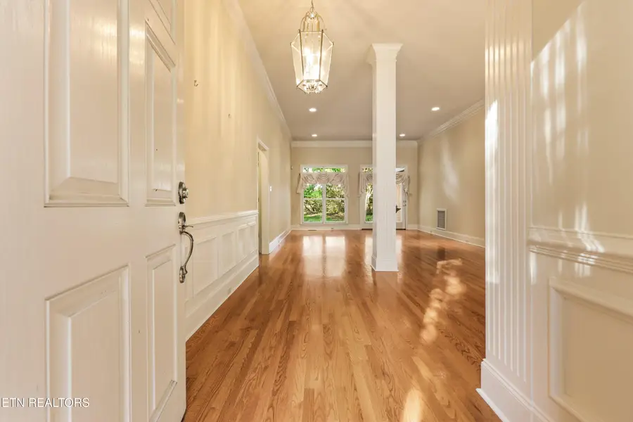 219 Shadowfax Rd, Farragut, TN 37934 - #3