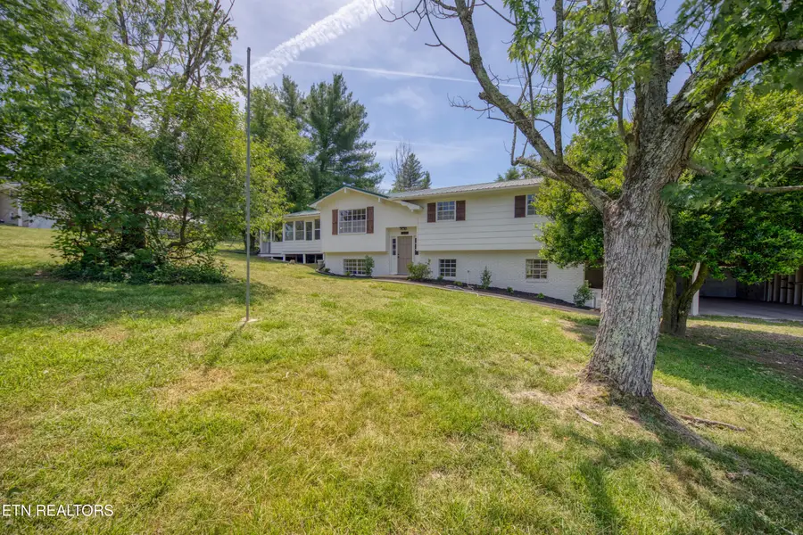 808 Williamson Chapel Rd, Maryville, TN 37801 - #3