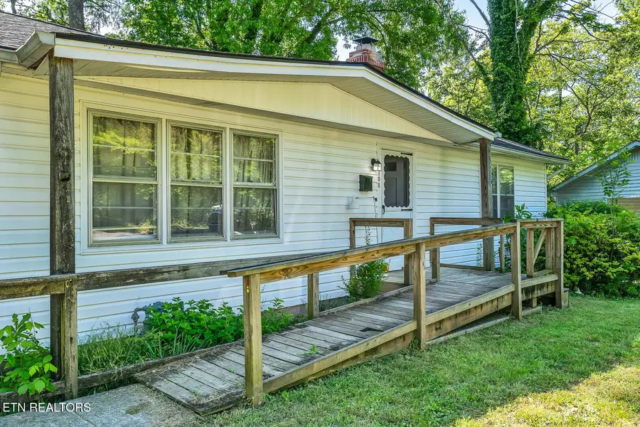 105 Rand Circle, Oak Ridge, TN 37830 - #2