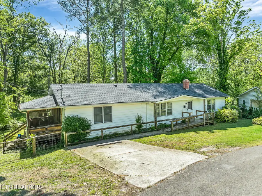 105 Rand Circle, Oak Ridge, TN 37830 - #3