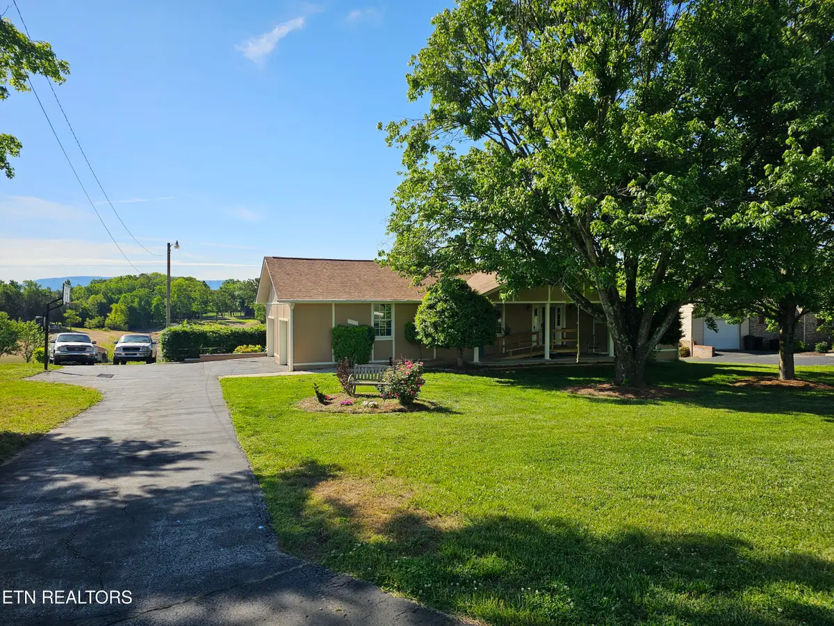 1682 Brookview Drive, Dandridge, TN 37725 - #1