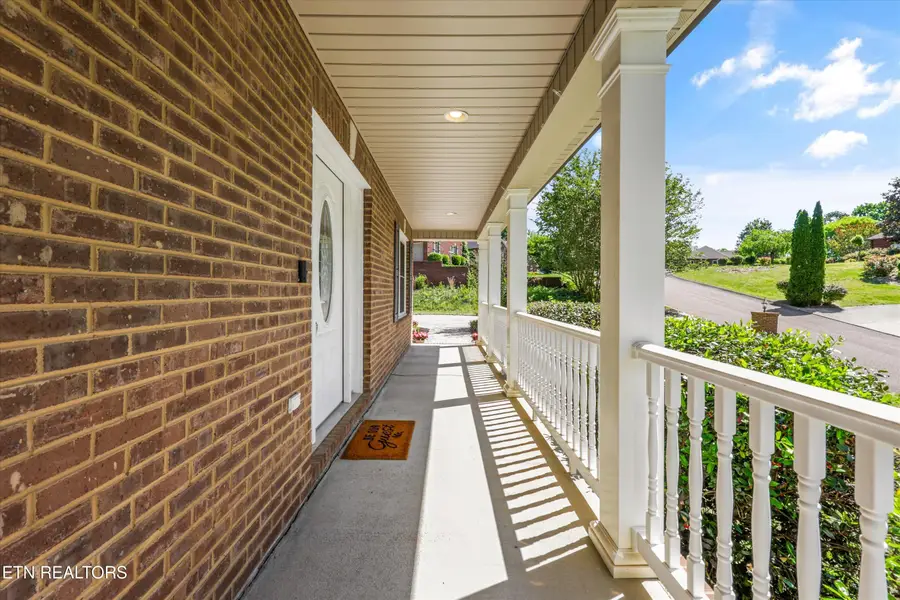 3345 Whispering Oaks Drive, Knoxville, TN 37938 - #3