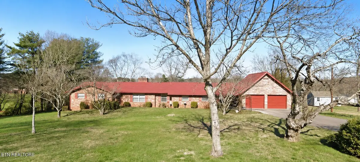 1614 Oak St, Loudon, TN 37774 - #1
