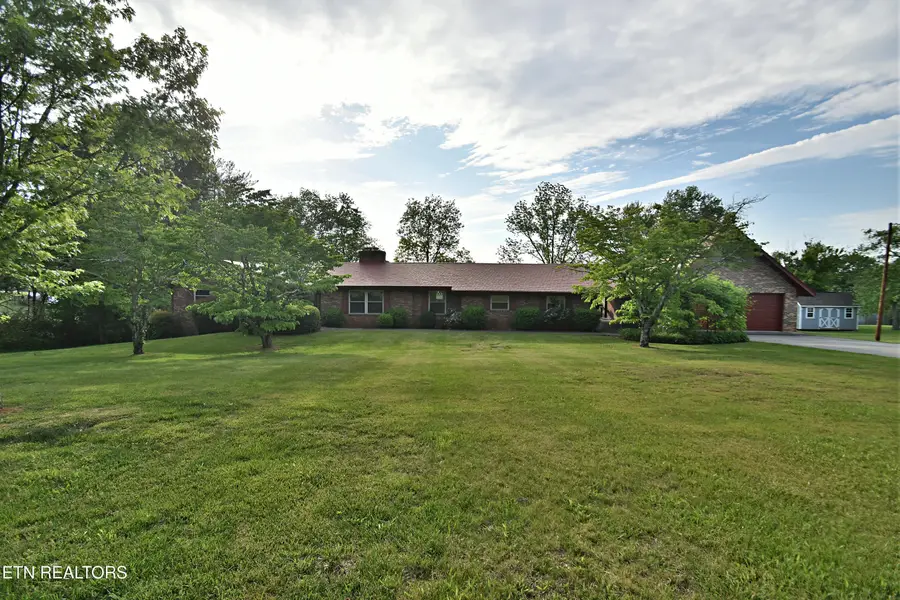 1614 Oak St, Loudon, TN 37774 - #3