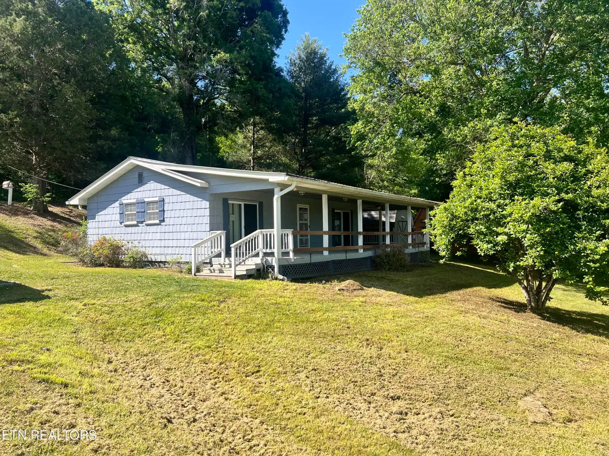 368 Emory River Rd, Harriman, TN 37748 - #1