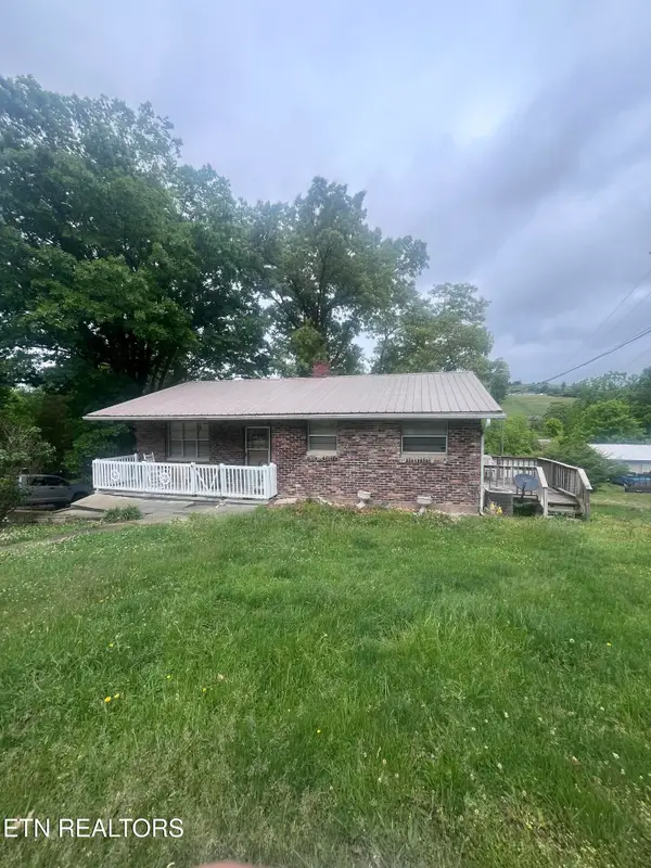 9154 Highway 131, Washburn, TN 37888