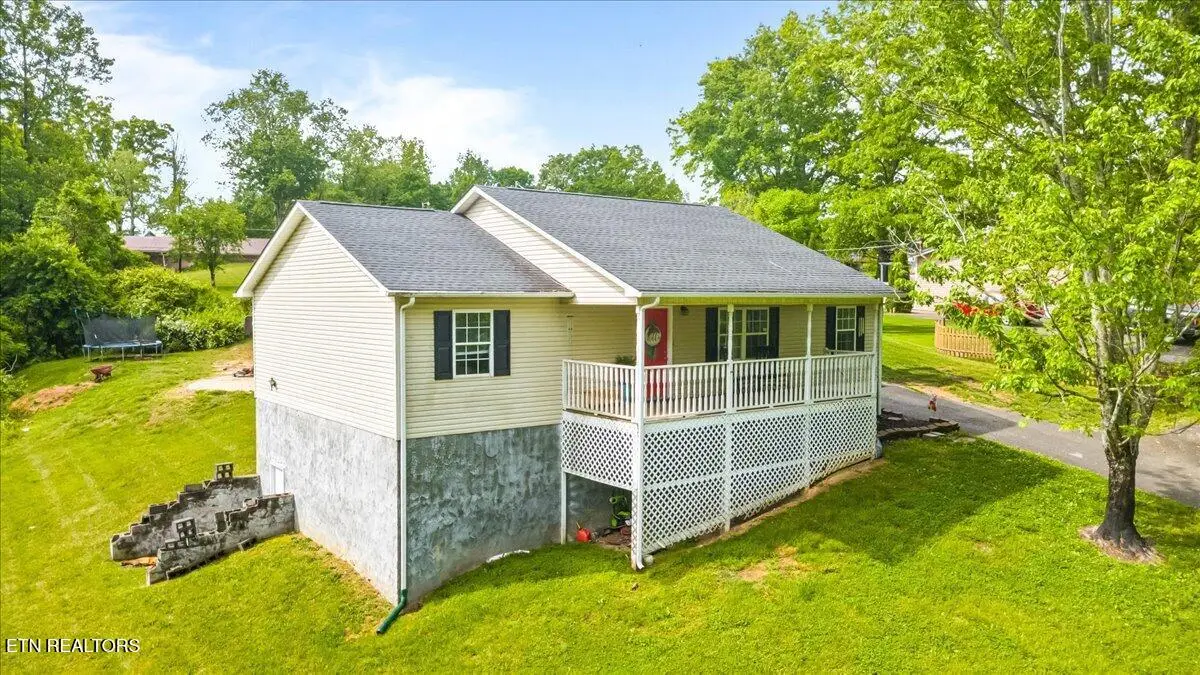 226 Mckinney Rd, Lafollette, TN 37766 - #1