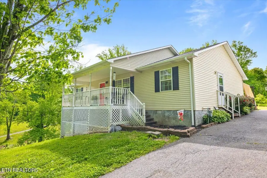 226 Mckinney Rd, Lafollette, TN 37766 - #3