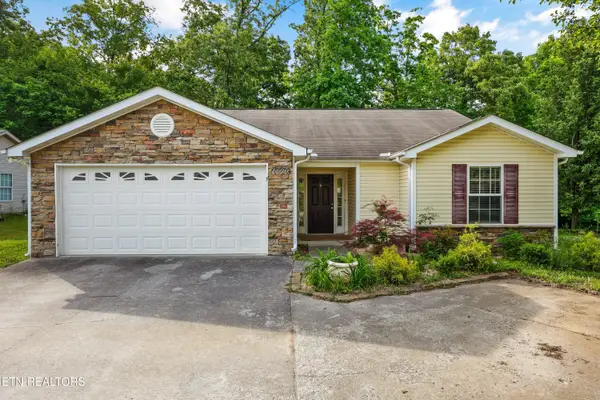 6626 Hugh Willis Rd, Powell, TN 37849