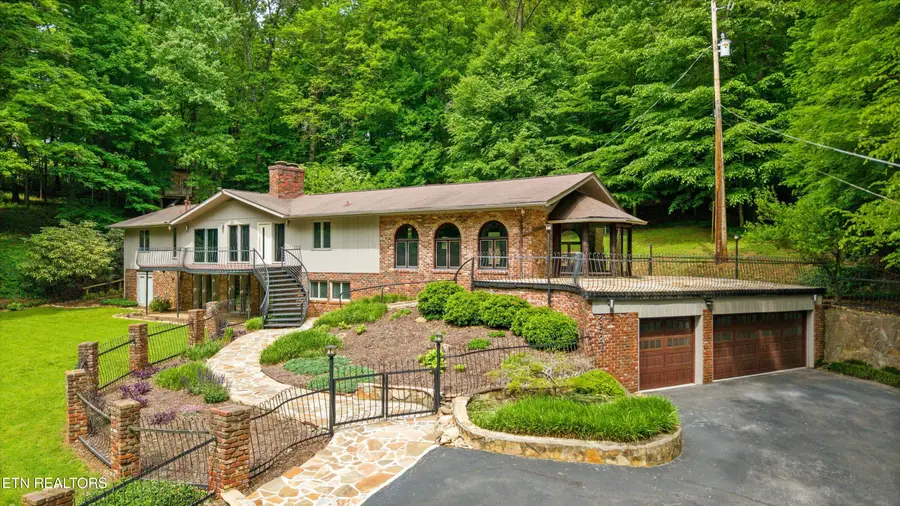 3521 Montlake Drive, Knoxville, TN 37920 - #2