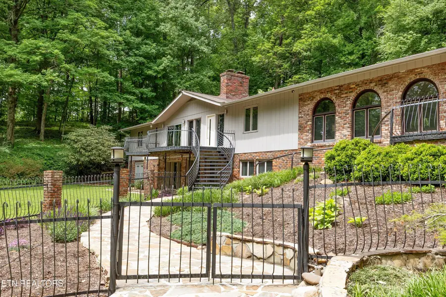3521 Montlake Drive, Knoxville, TN 37920 - #3