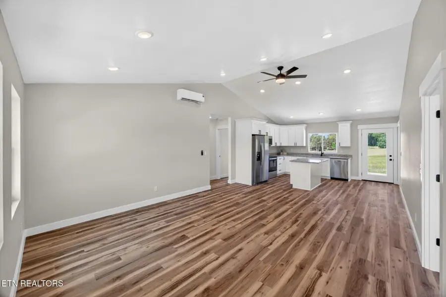 116 Bill Storie Rd, Byrdstown, TN 38549 - #3