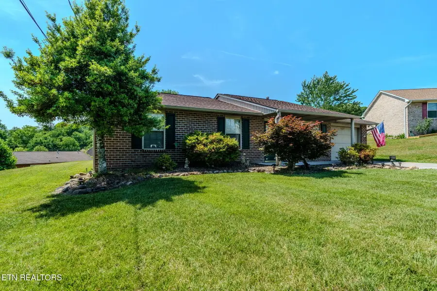 2148 Tuscany Gardens Drive, Powell, TN 37849 - #3