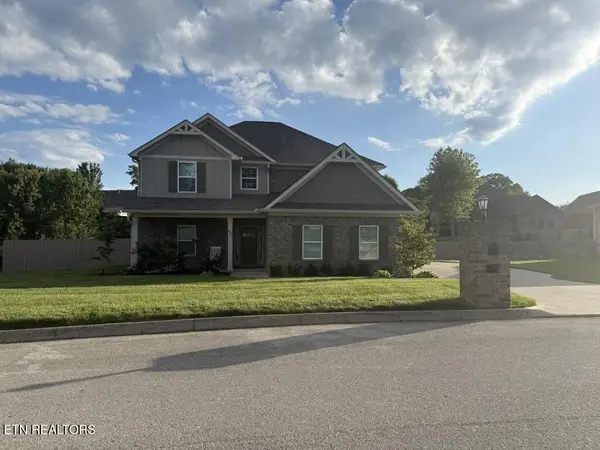 811 Yosemite Drive, Lenoir City, TN 37771