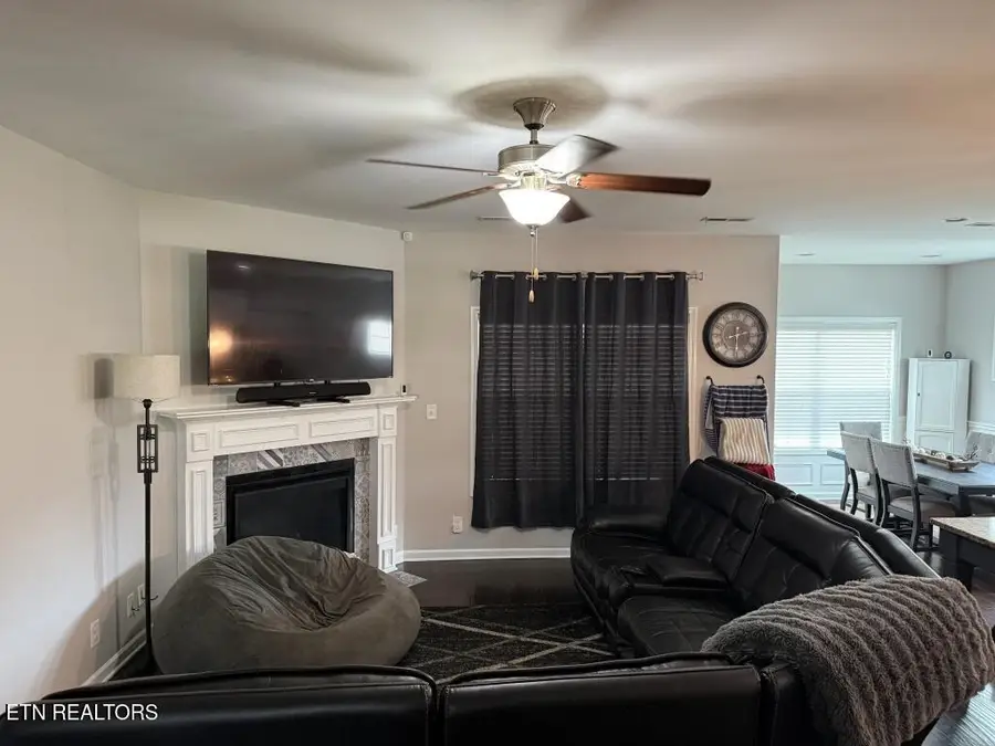 811 Yosemite Drive, Lenoir City, TN 37771 - #3