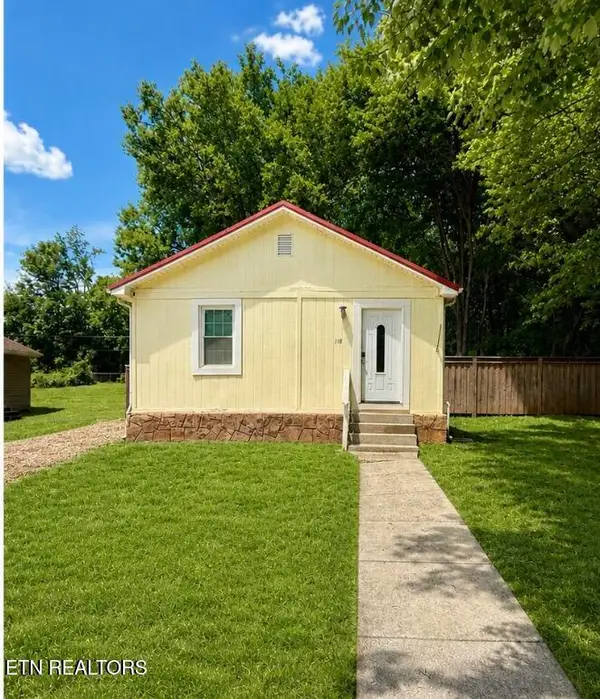 118 W Fulton St, Alcoa, TN 37701