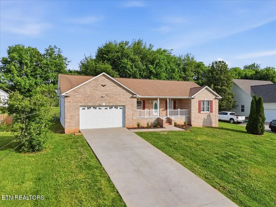 1401 Misty Ridge Drive, Lenoir City, TN 37772 - #2