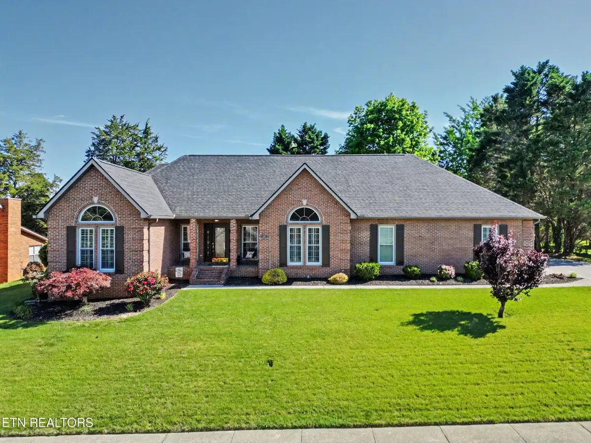 818 Somerset Drive, Maryville, TN 37803 - #1