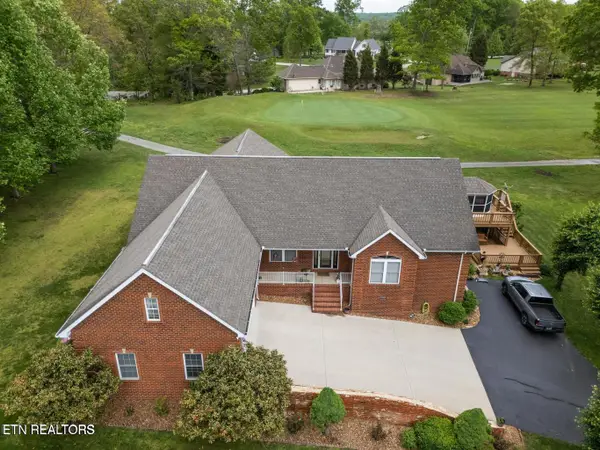 320 Iron Wood Circle, Crossville, TN 38571