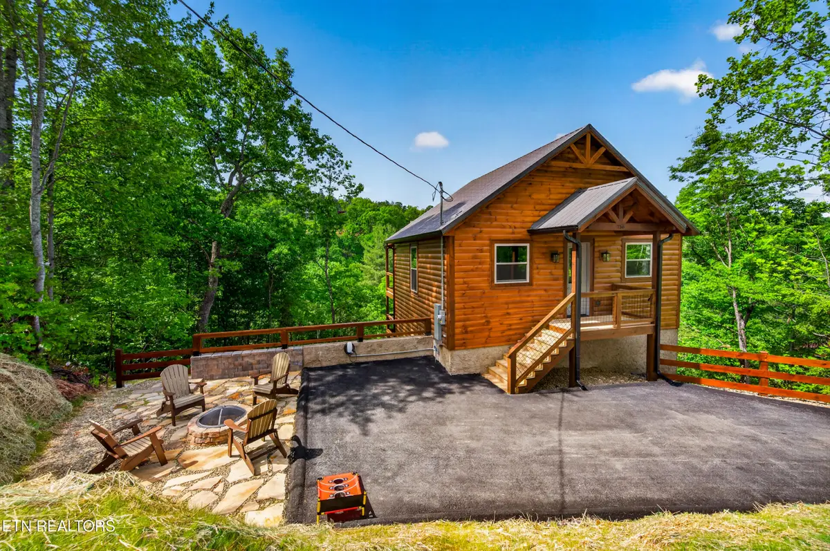 756 Ski View Lane, Sevierville, TN 37876 - #1