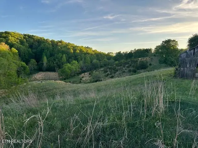 425 Airport Rd Rd, Bybee, TN 37713 - #2