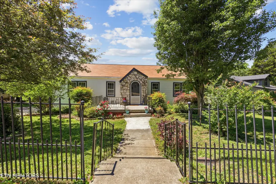 5417 Jacksboro Pike, Knoxville, TN 37918 - #3