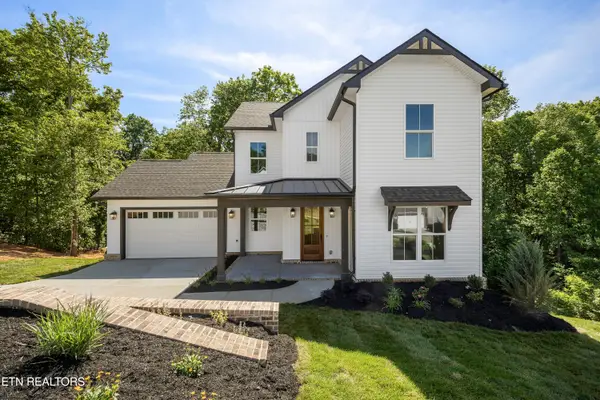9832 Chesney Hill Lane, Knoxville, TN 37931