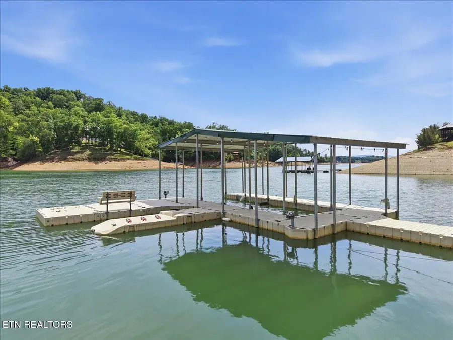 1836 Range Rd, Dandridge, TN 37725 - #2