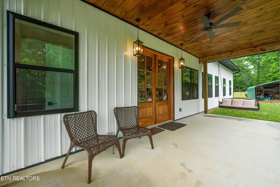 262 Pattie Gap Rd, Philadelphia, TN 37846 - #3