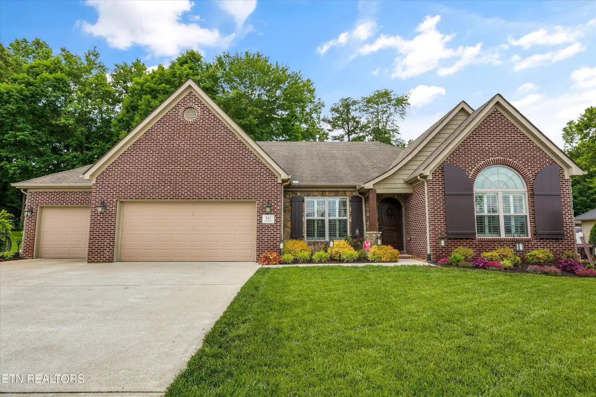 851 Granada Drive, Lenoir City, TN 37772 - #1