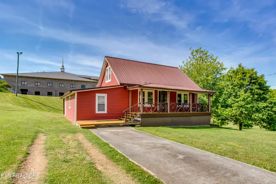 1918 Sweetwater Vonore Rd, Sweetwater, TN 37874 - #3