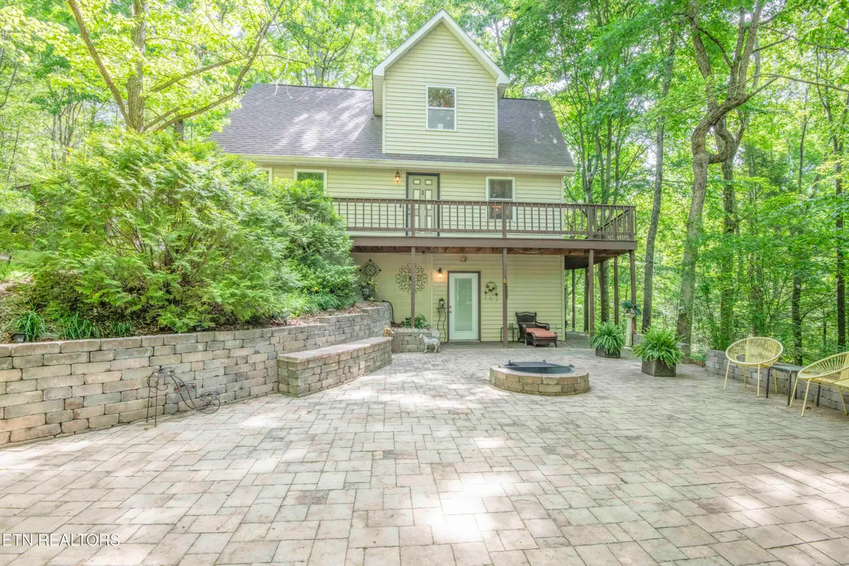 4039 Barb Hollow Rd, Walland, TN 37886 - #1