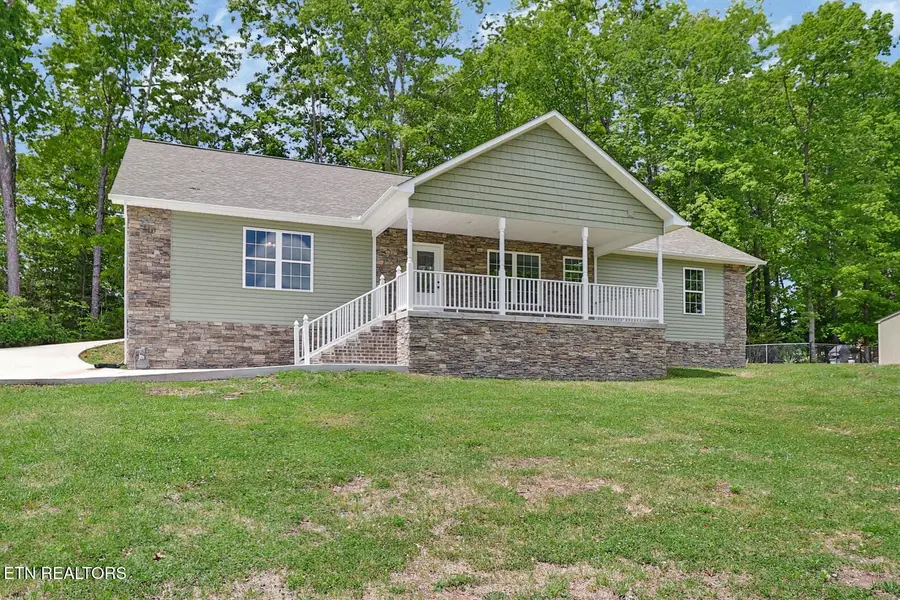 310 Summerwind Drive, Crossville, TN 38571 - #2