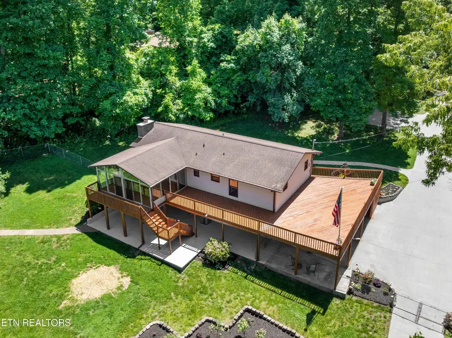 235 S Ridge Rd, Knoxville, TN 37920 - #3