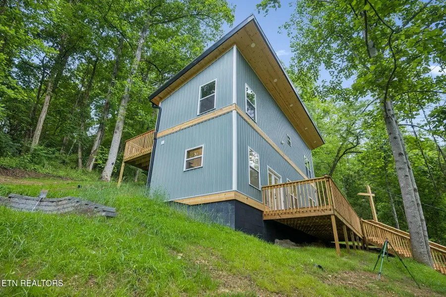 213 Hidden Valley Rd, Clinton, TN 37716 - #2