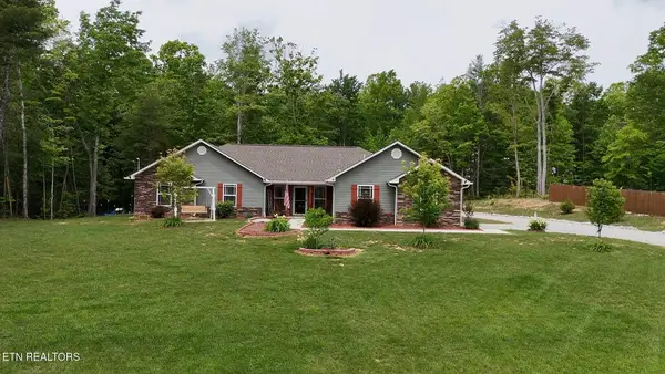 354 Kayla Lane, Oneida, TN 37841