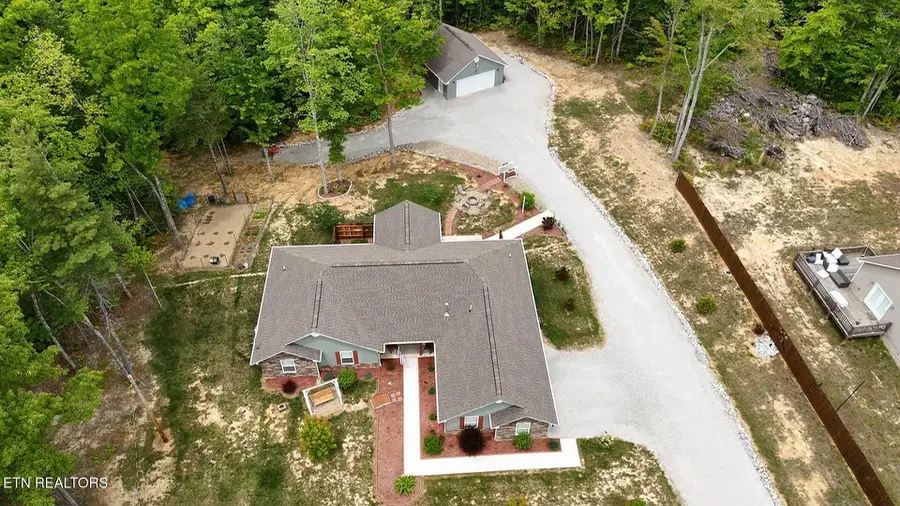354 Kayla Lane, Oneida, TN 37841 - #2