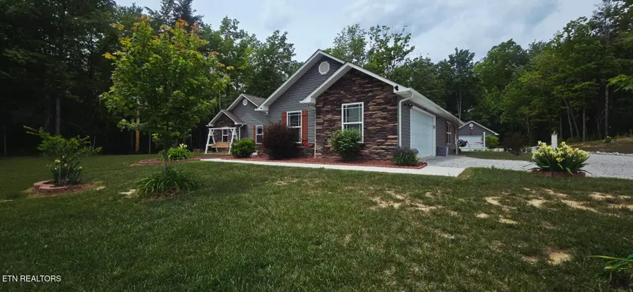354 Kayla Lane, Oneida, TN 37841 - #3