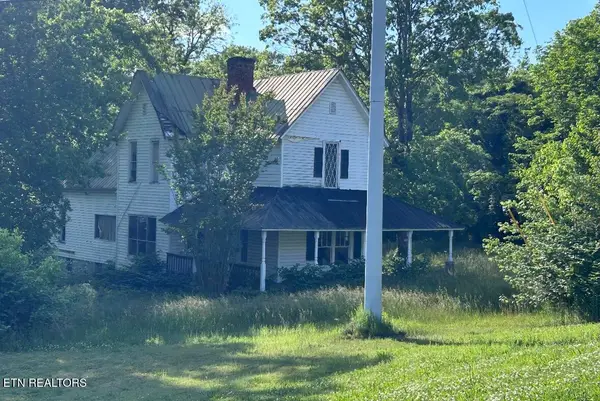 1026 Ruritan Rd, Harriman, TN 37748